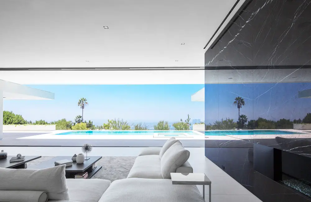 Mirror House in Beverly Hills