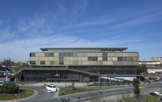 Şişli City Hall building Istanbul | www.e-architect.com