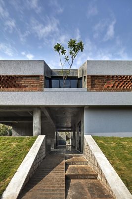 Kanakpura School Building in Bengaluru | www.e-architect.com