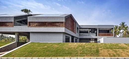 School Building in Bengaluru | www.e-architect.com