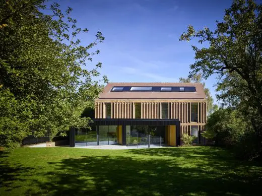 Modern Detached Hertfordshire property