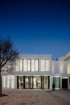 New Portugal building design by Plano Humano Arquitectos