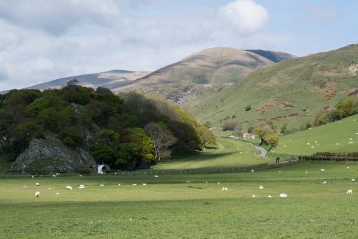 Arthur’s Cave Pop-up Hotel Cabin at Castell y Bere | www.e-architect.com