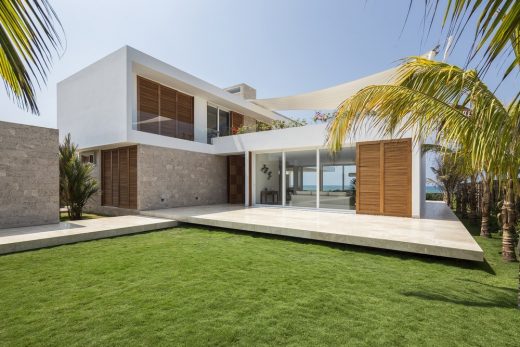 Puerto Cayo House