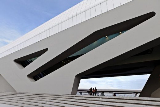 Afragola Station in Napoli by Zaha Hadid