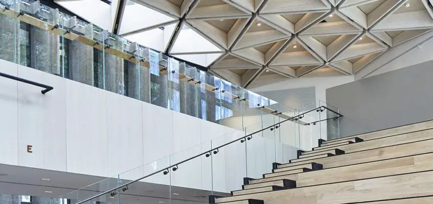 American Theater Buildings: US Performing Arts
