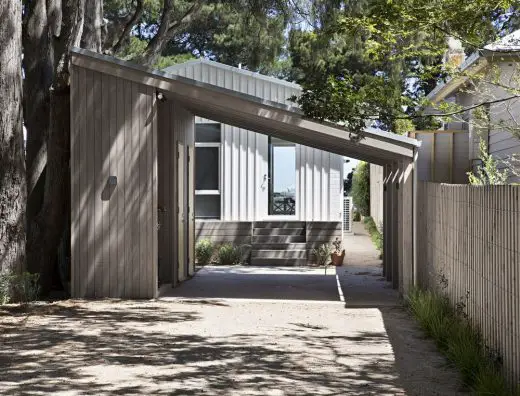 Newtown House in Victoria by Hindley & Co architects