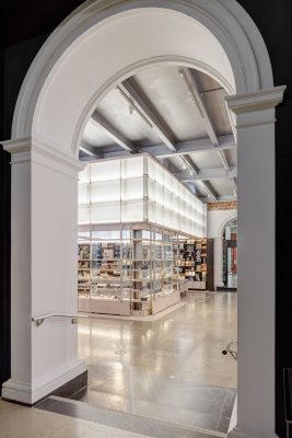 New Victoria & Albert Museum Shop