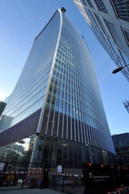 Walkie Talkie Building in London | www.e-architect.com