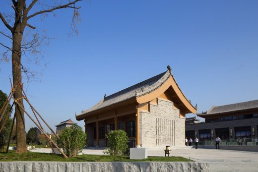 Xi'an South Gate Plaza