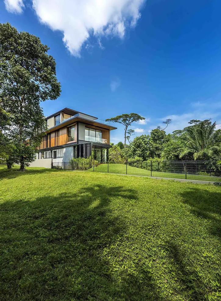 House 24 by architect Lim Koon Park in Singapore