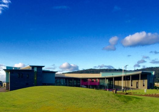 Ysgol Bae Baglan, Port Talbot, Wales