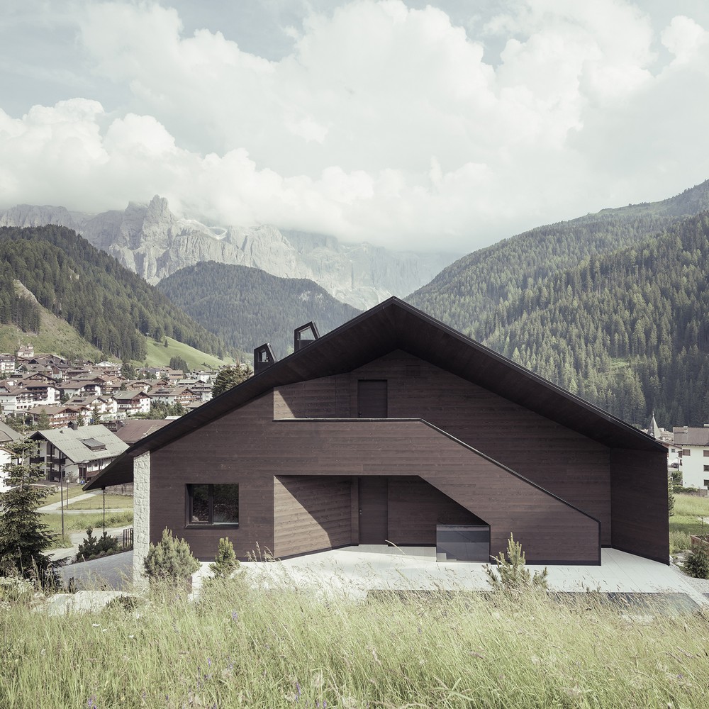 Black Eagle Residential House in Dolomites
