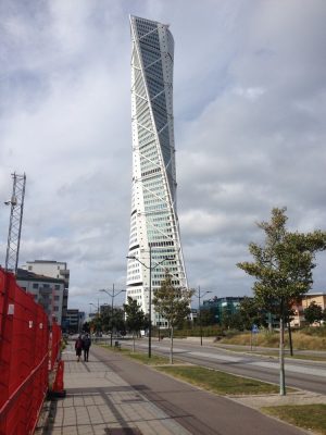 Turning Torso Malmö building | www.e-architect.com