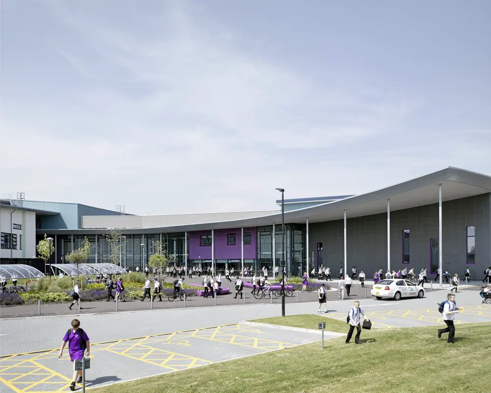 Ysgol Bae Baglan Port Talbot School Building | www.e-architect.com