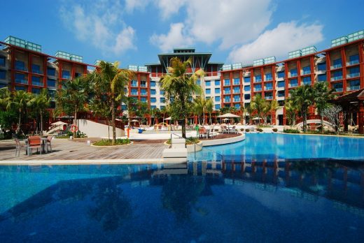 Resorts World Sentosa Hard Rock Hotel Pool