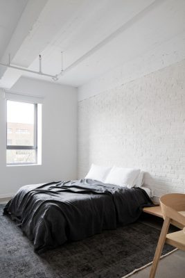 Saint-Laurent Apartment