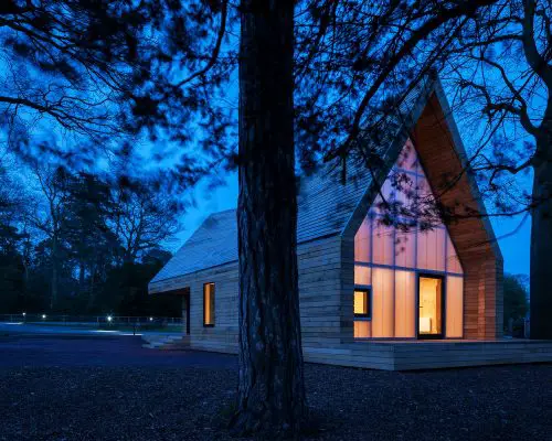 Wolfson Tree Management Centre, Gloucestershire by Invisible Studio