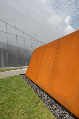 Complexe sportif de Saint-Laurent, Montréal