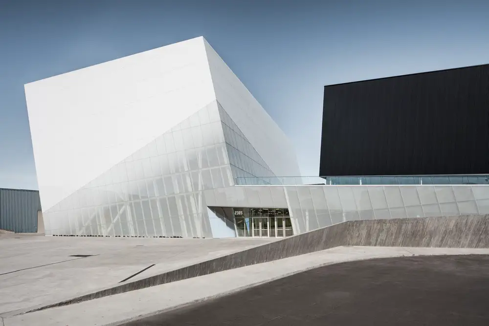 Complexe sportif de Saint-Laurent, Montréal