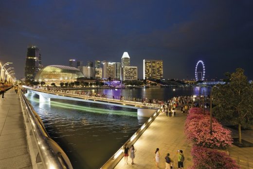 Jubilee Bridge in Singapore