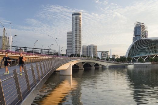 Jubilee Bridge in Singapore