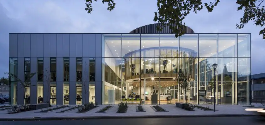 Westland Town Hall in Naaldwijk Building