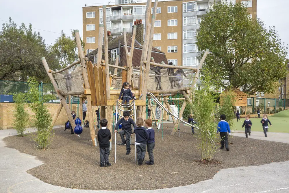 Ashburnham Primary School-playground in West London
