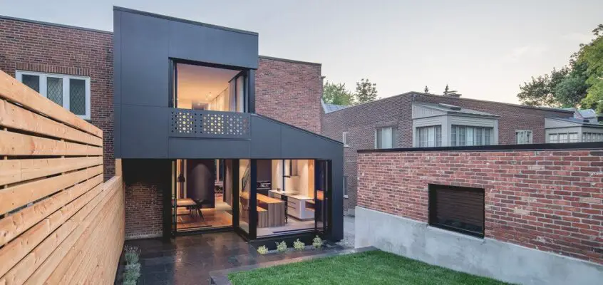 BLACK BOX II Residence in Montréal
