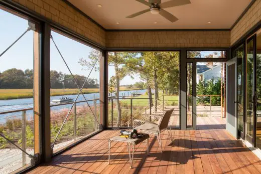 Home on the Intracoastal Waterway in Rehoboth