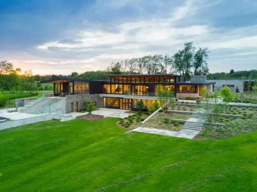 Millgrove House in Hamilton property