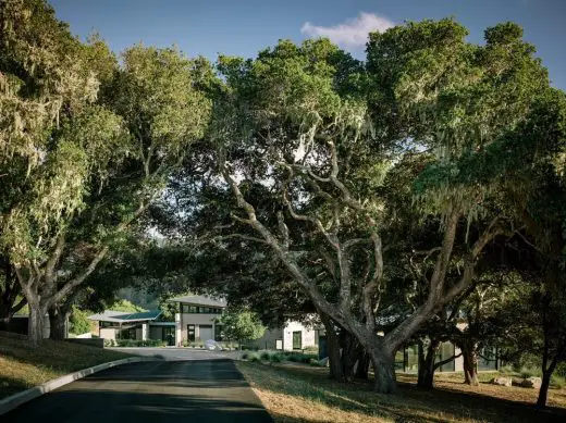 Butterfly House: Santa Lucia Preserve Home