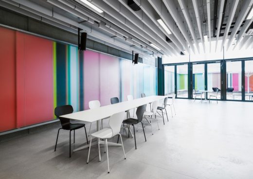 Croma-Pharma Leobendorf Offices, Austria