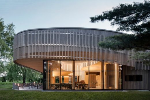 Discovery and Services Center in Iles de Boucherville Sepaq National Park