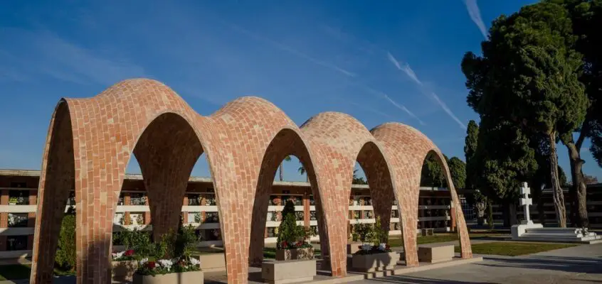 Mortuary Chapel for Soriano-Manzanet Family