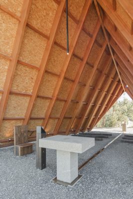 Portuguese religious design by Plano Humano Arquitectos