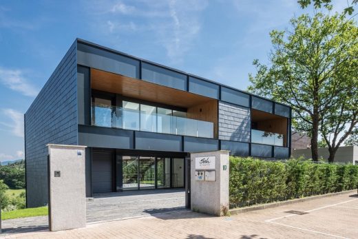 Floating among trees, Bilbao Home