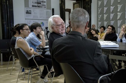 Richard Meier at a Studio Review with students from Cornell University