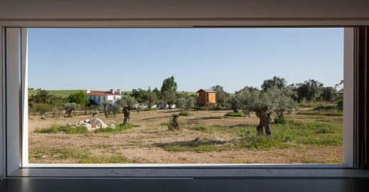 Ring House in Santarem