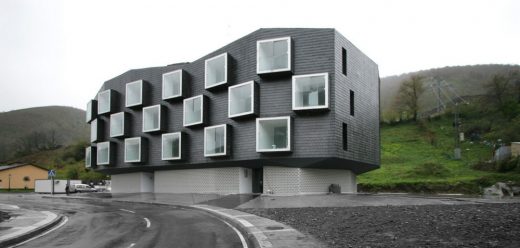 Residential Building in Northern Spain by Zon-e arquitectos