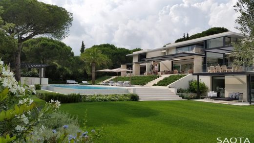 St Tropez luxury villa
