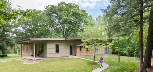 The Hammock House