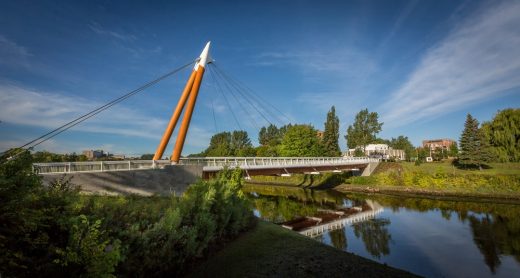 Trois-Soeurs Bridge