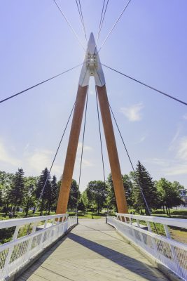 Trois-Soeurs Bridge - Canadian Architecture