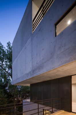 Mexico City Apartments design by Jorge Hernández de la Garza