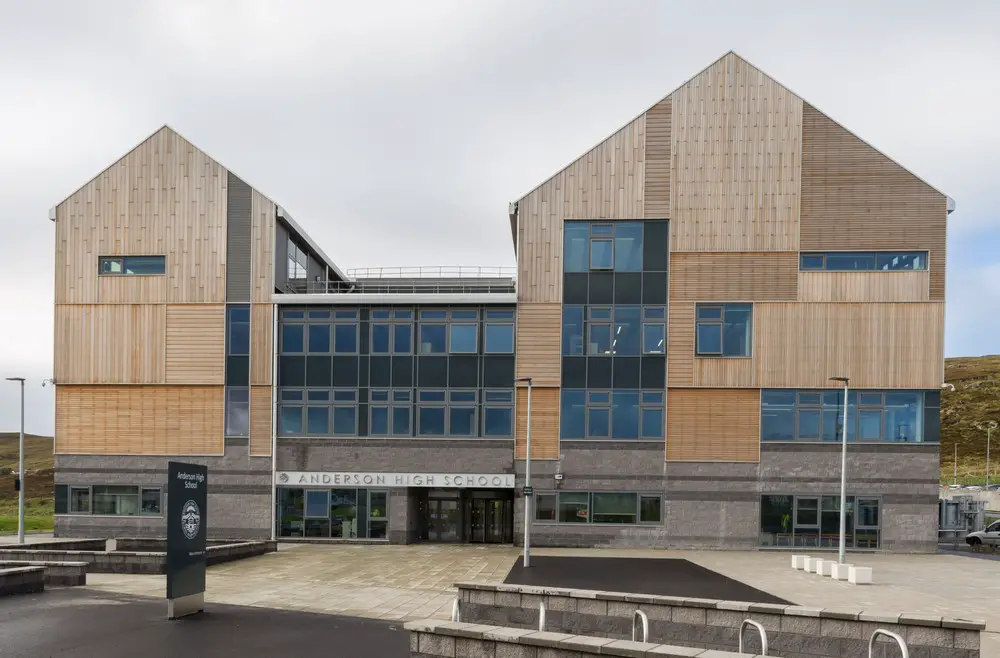 Anderson High School, Shetland building