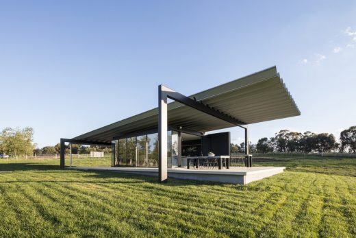 Montoro Wines Cellar Door in Orange, New South Wales by Source Architects