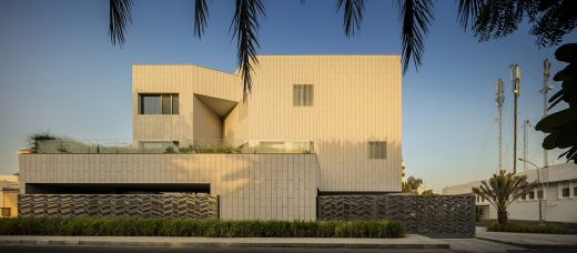 Nirvana Home in Kuwait by AGi architects