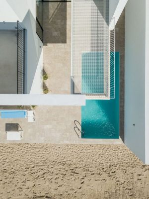 Contemporary Properties in Al Khiran