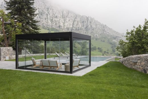 Palacete Cantabria Bioclimatic Pergola by Kawneer